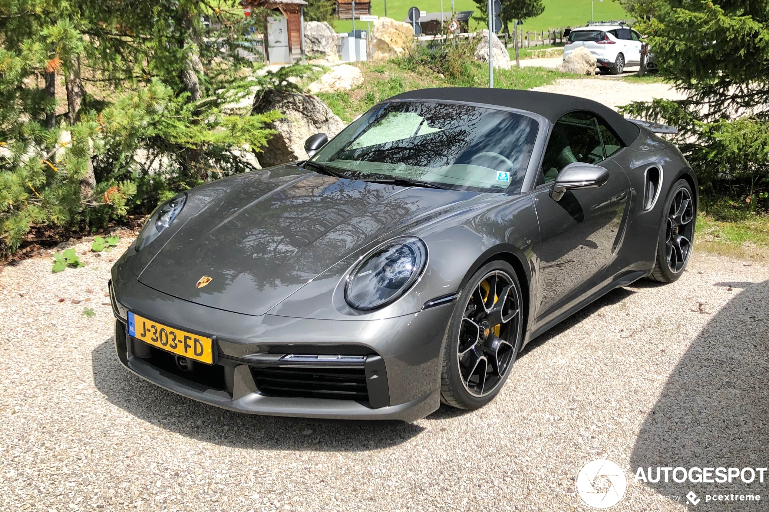 Porsche 992 Turbo S Cabriolet