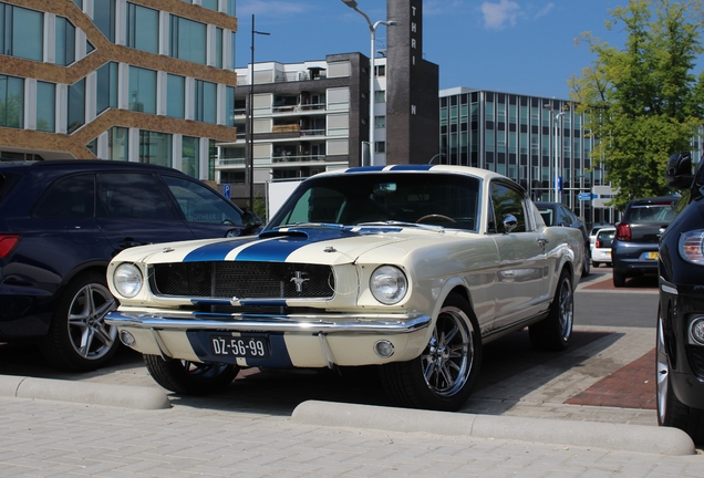 Ford Mustang Shelby G.T. 350