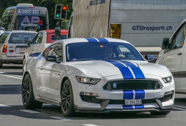 Ford Mustang Shelby GT350 2015