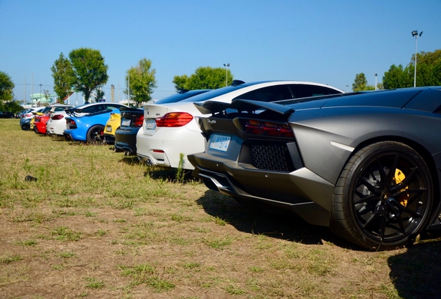 Lamborghini Aventador LP700-4