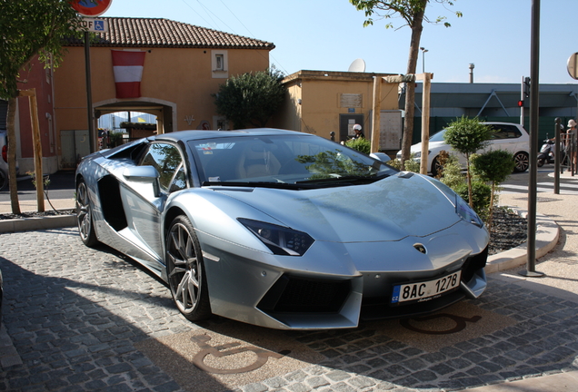 Lamborghini Aventador LP700-4 Roadster