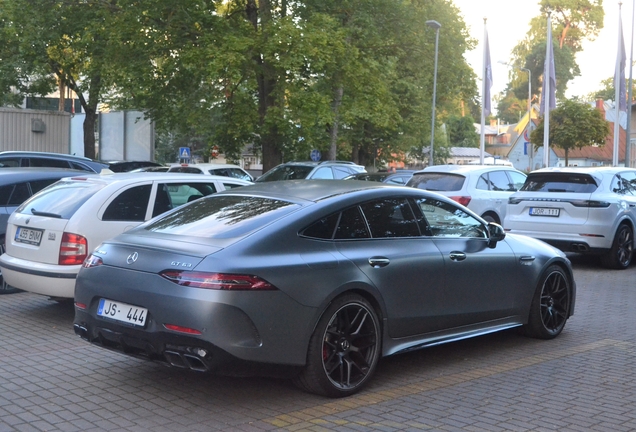 Mercedes-AMG GT 63 X290