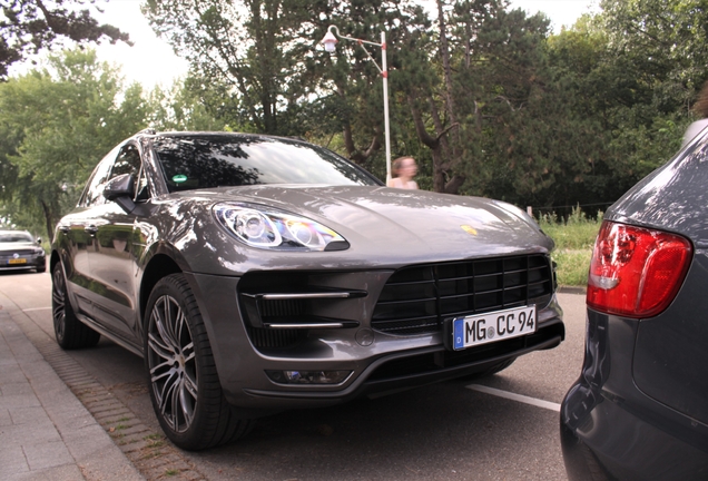Porsche 95B Macan Turbo MkI