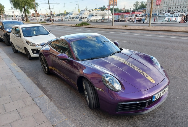 Porsche 992 Carrera 4S