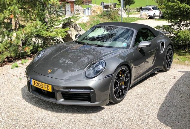 Porsche 992 Turbo S Cabriolet