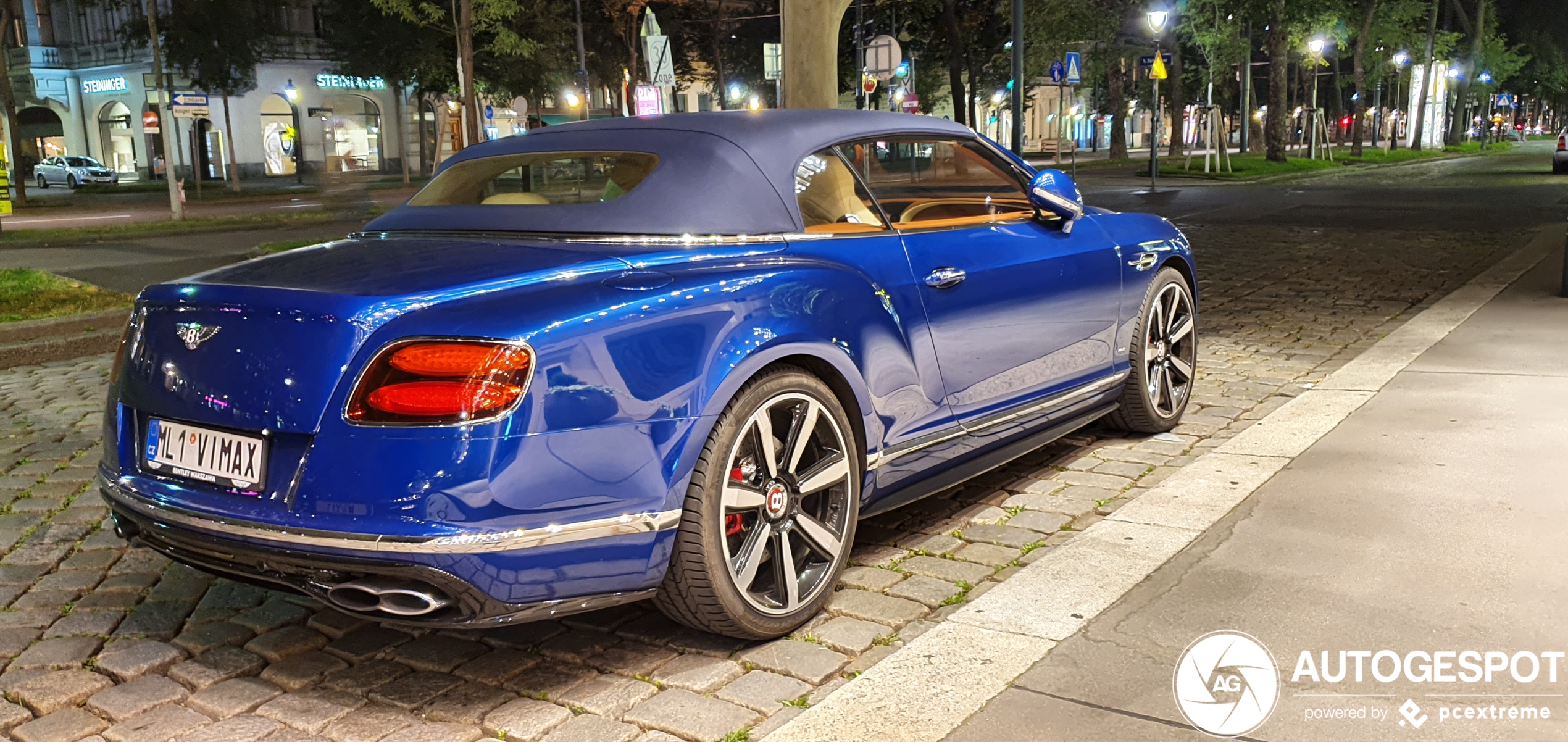 Bentley Continental GTC V8 S 2016