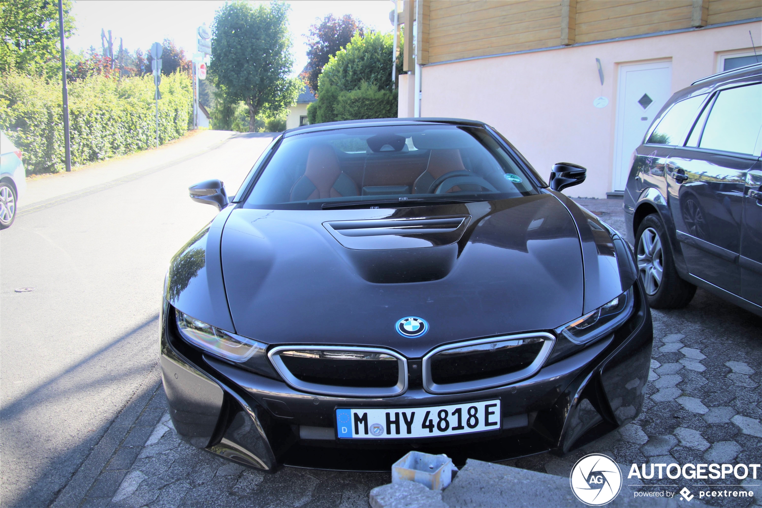 BMW i8 Roadster