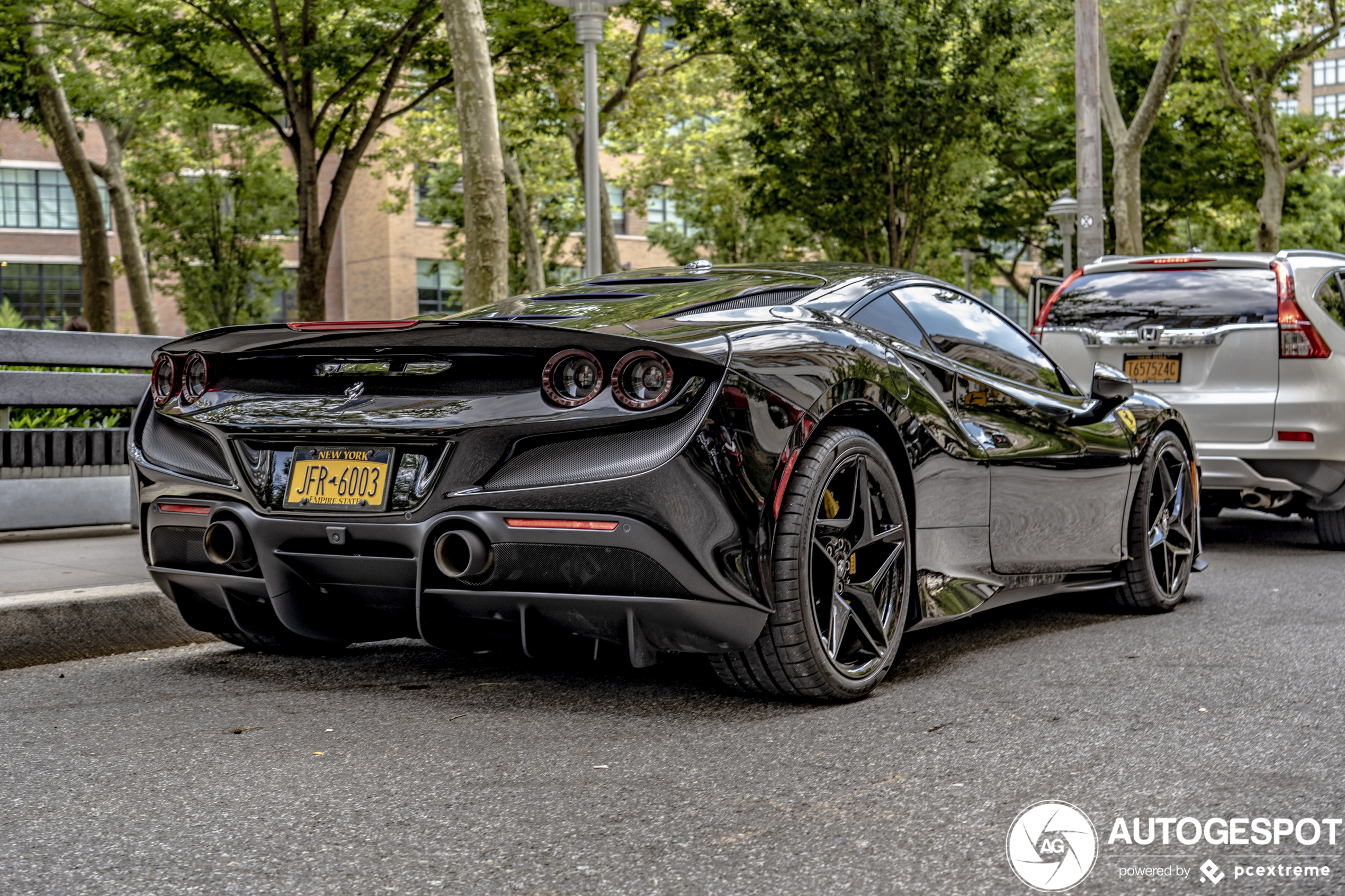 Ferrari F8 Tributo