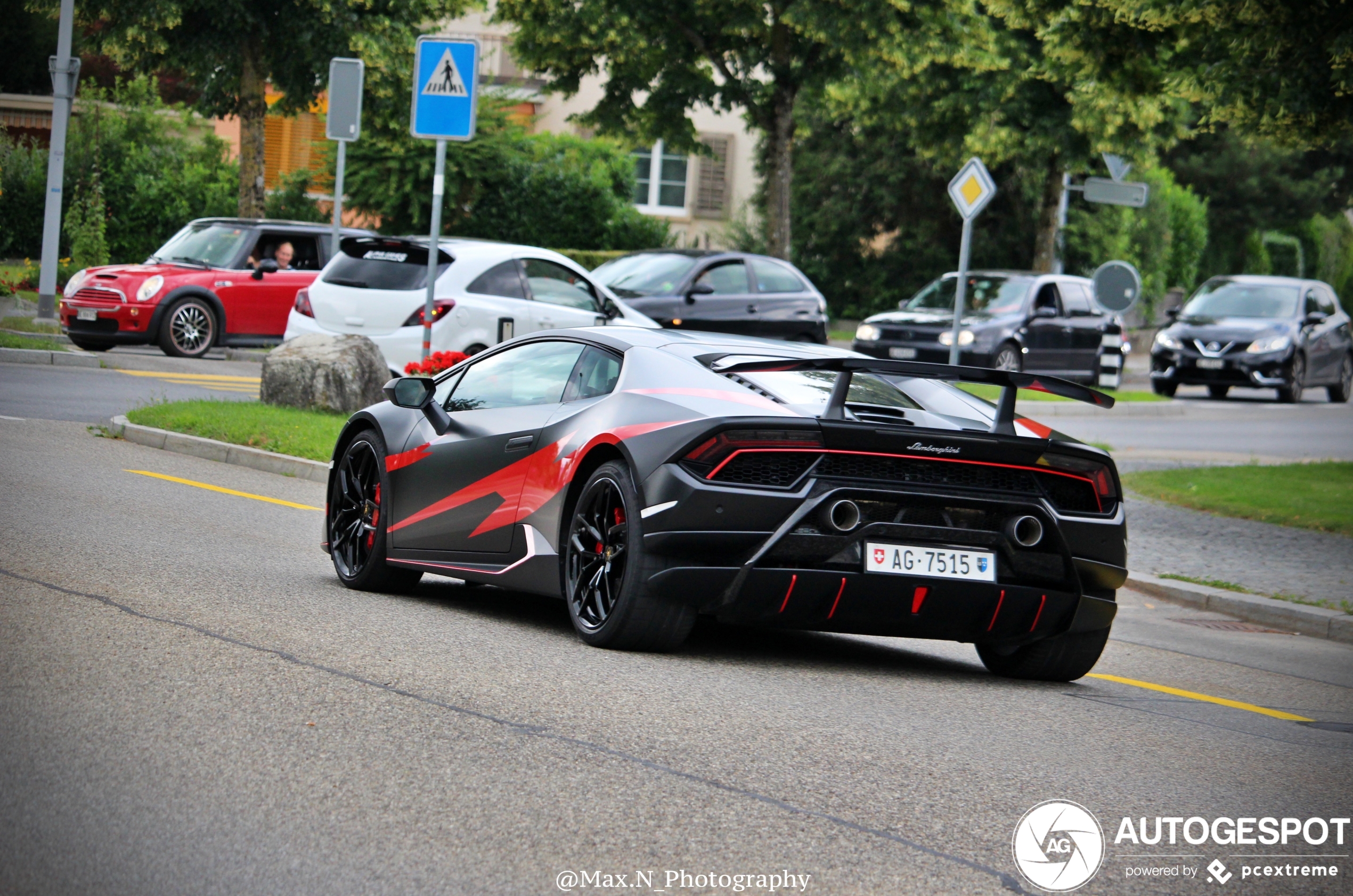 Lamborghini Huracán LP640-4 Performante