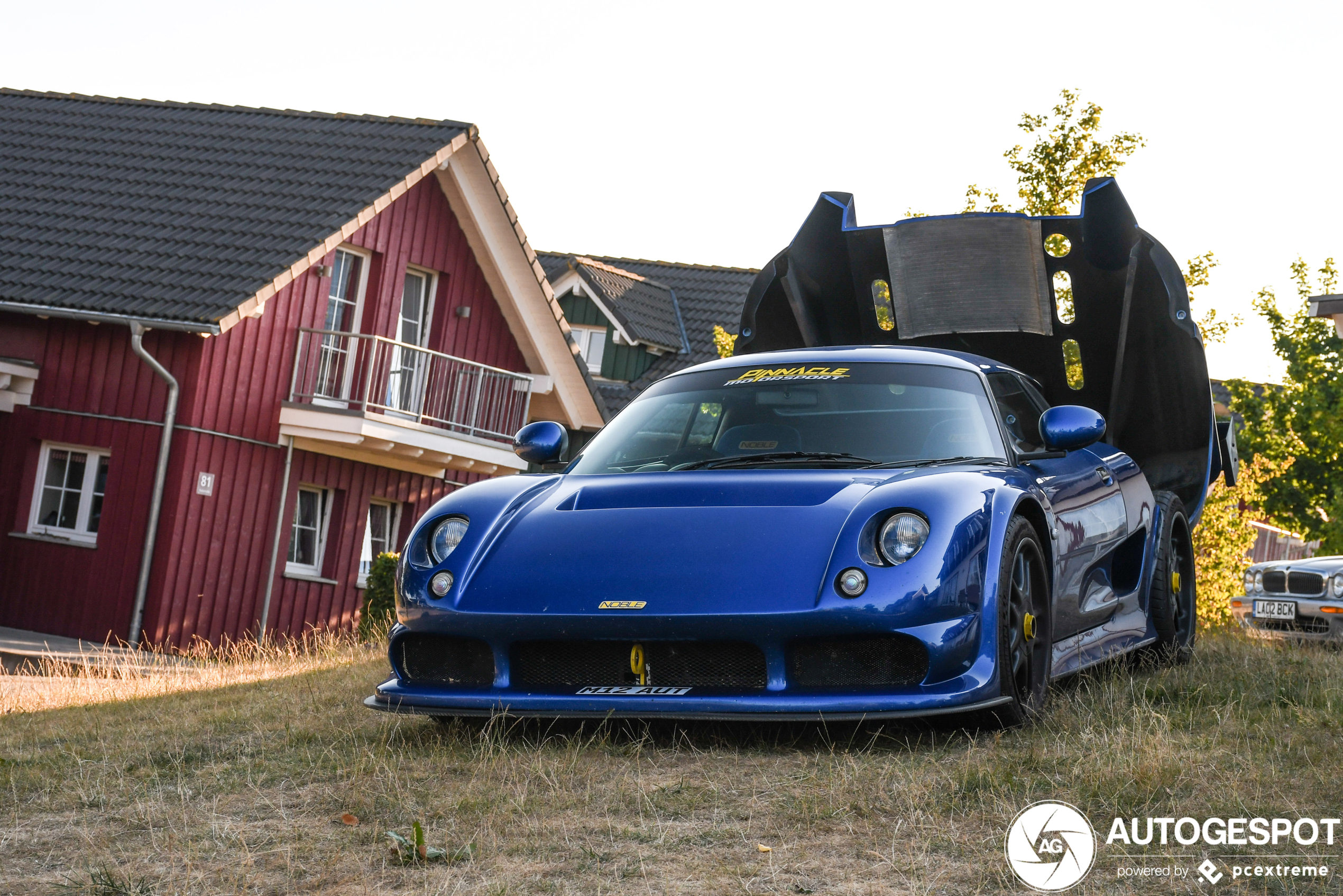 Noble M12 GTO-3