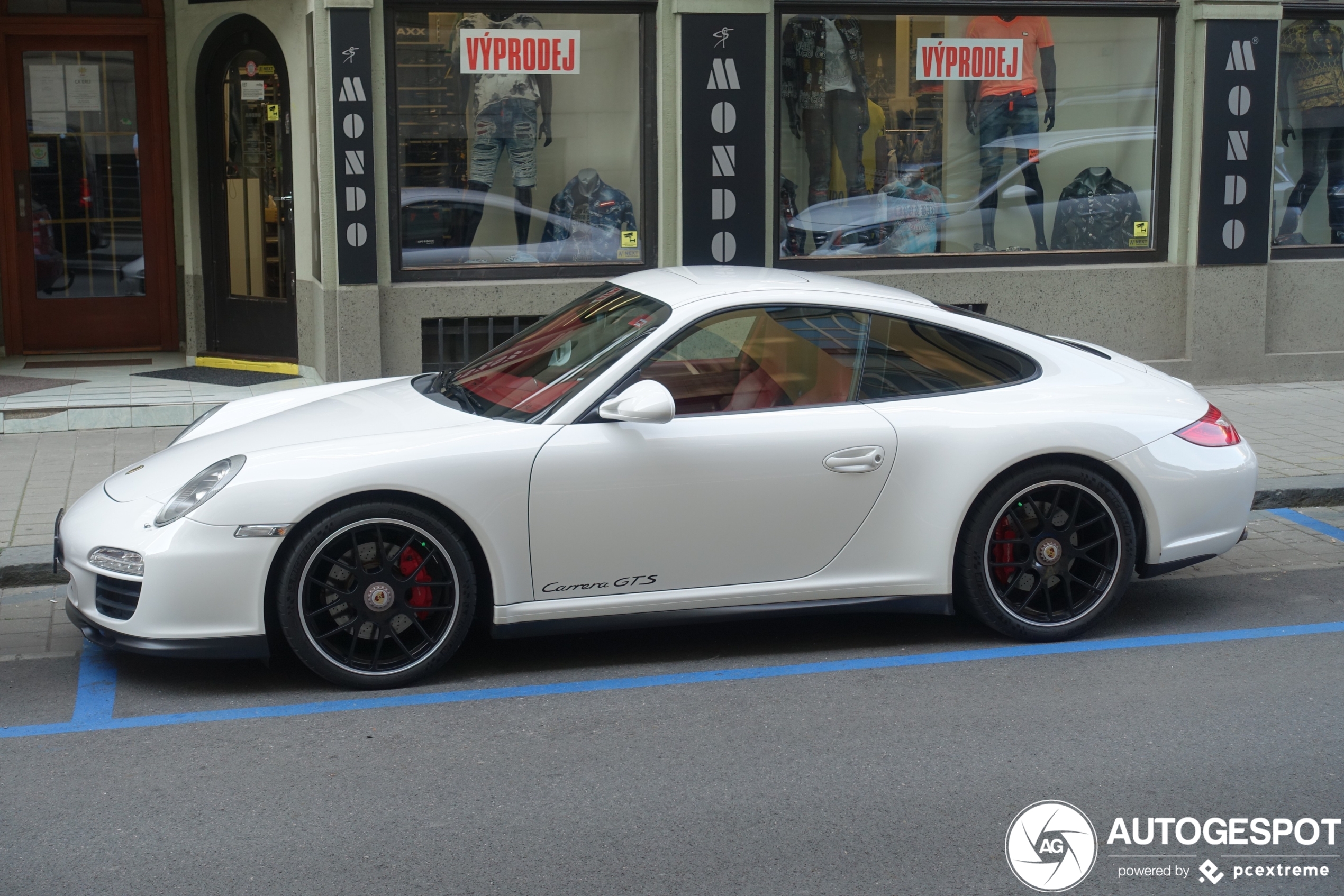 Porsche 997 Carrera GTS