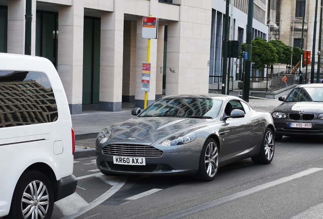 Aston Martin DB9 2010