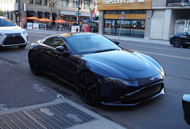 Aston Martin V8 Vantage 2018