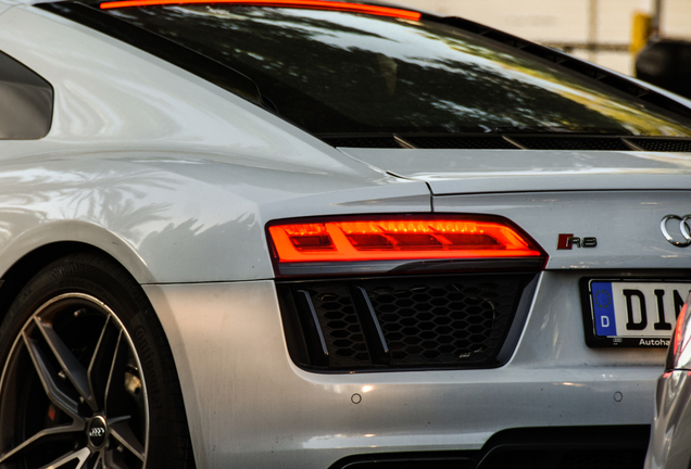 Audi R8 V10 2015