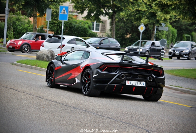 Lamborghini Huracán LP640-4 Performante