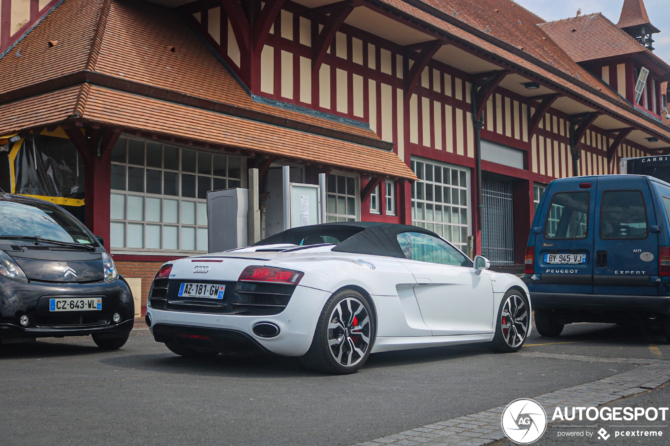 Audi R8 V10 Spyder