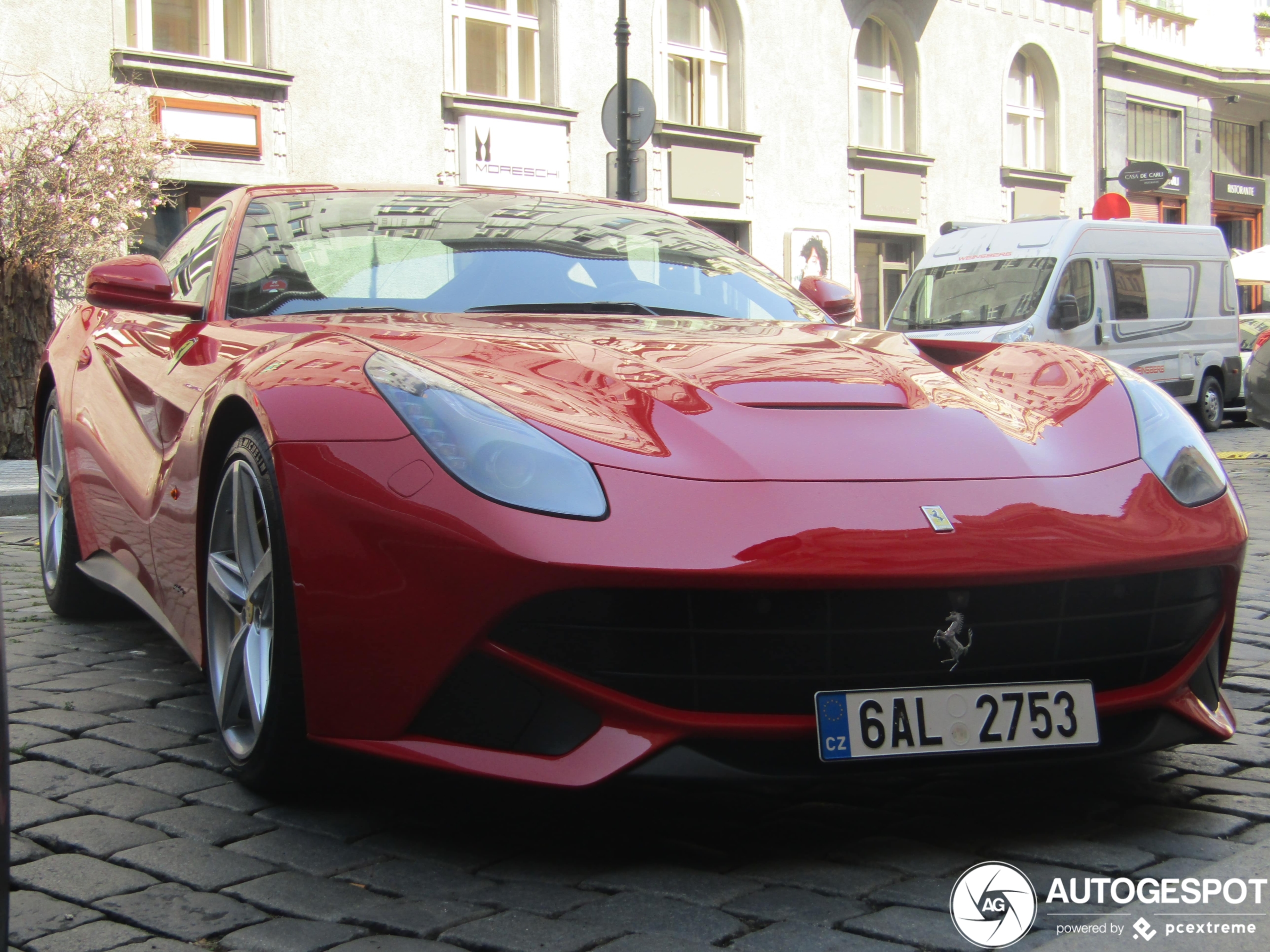 Ferrari F12berlinetta