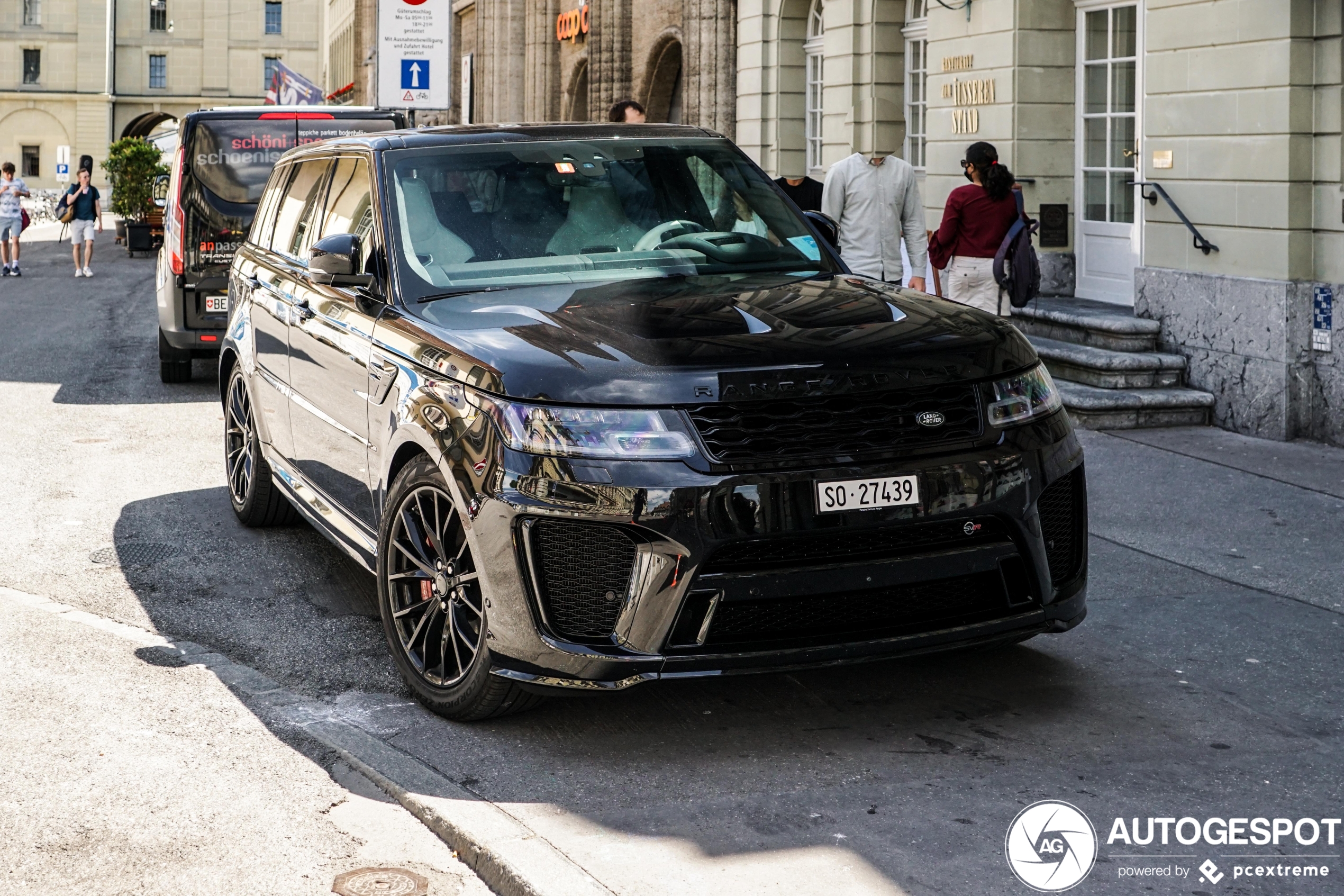 Land Rover Range Rover Sport SVR 2018