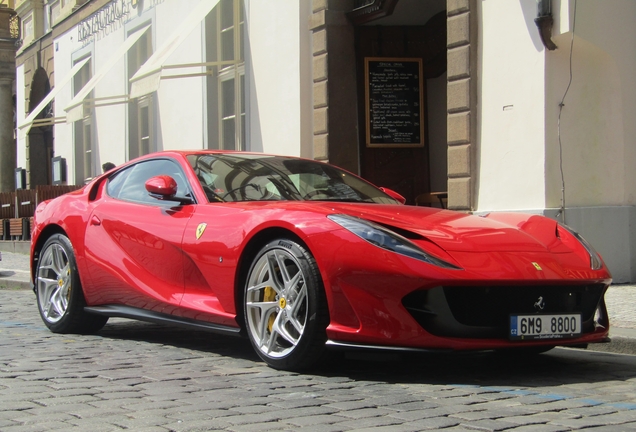 Ferrari 812 Superfast