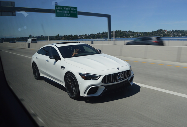 Mercedes-AMG GT 63 S X290