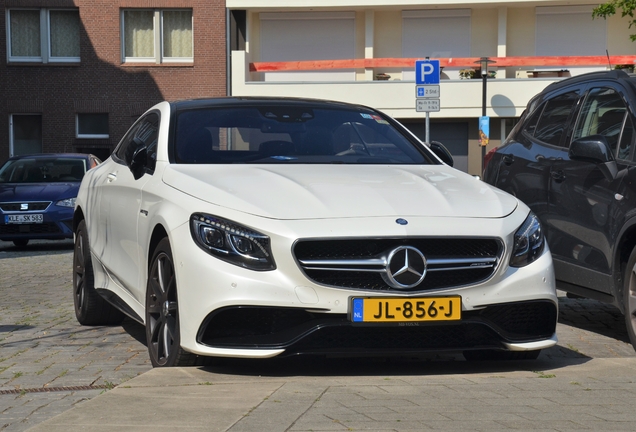 Mercedes-Benz S 63 AMG Coupé C217