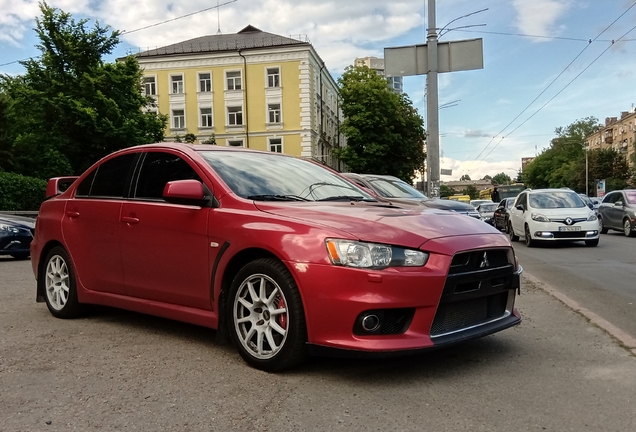 Mitsubishi Lancer Evolution X