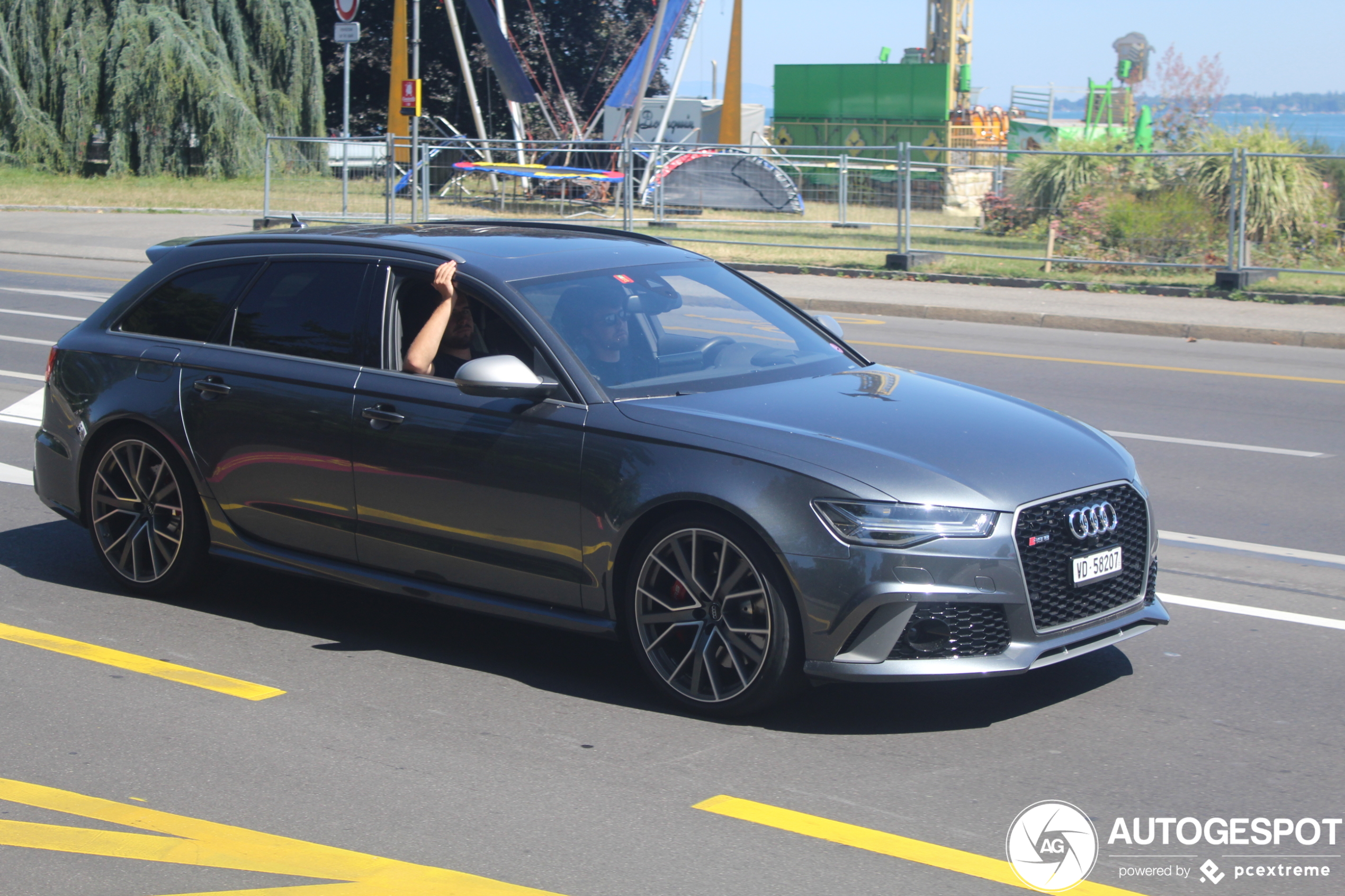 Audi RS6 Avant C7 2015