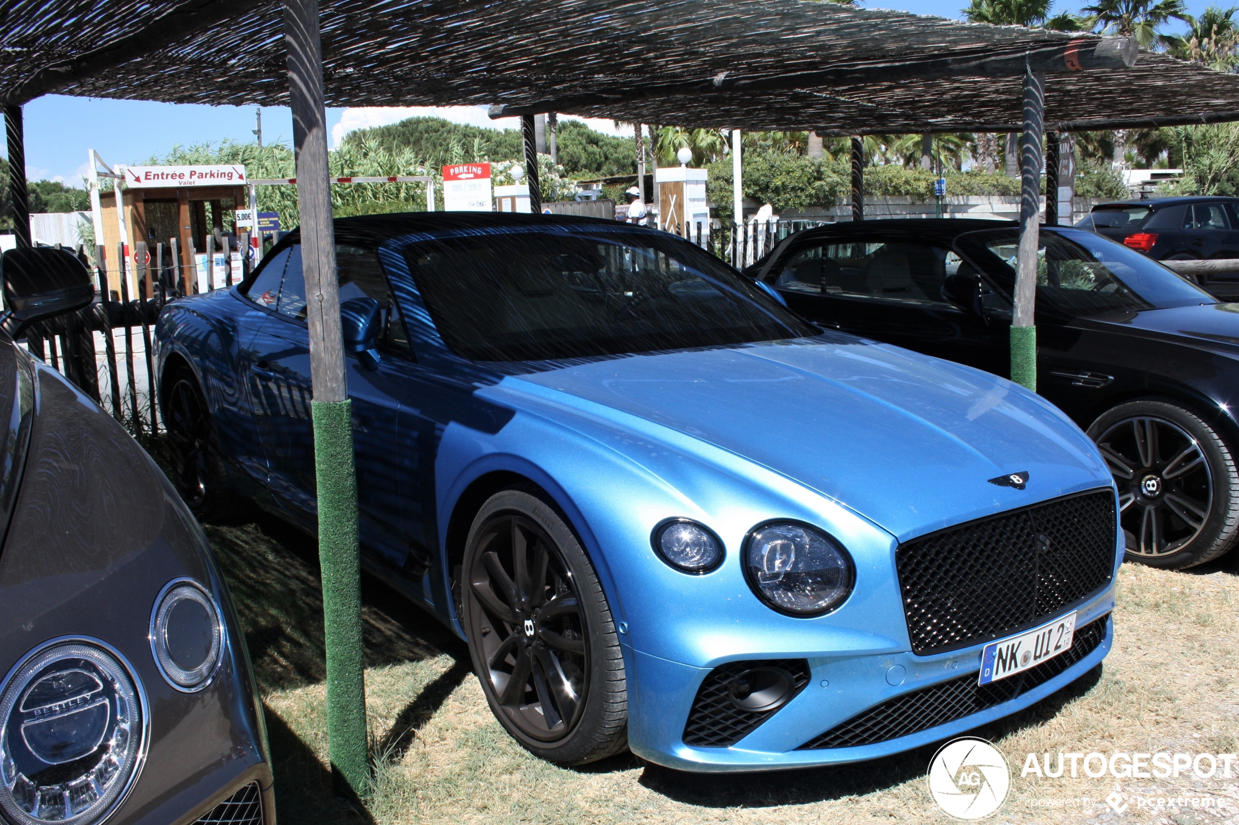 Bentley Continental GTC 2019