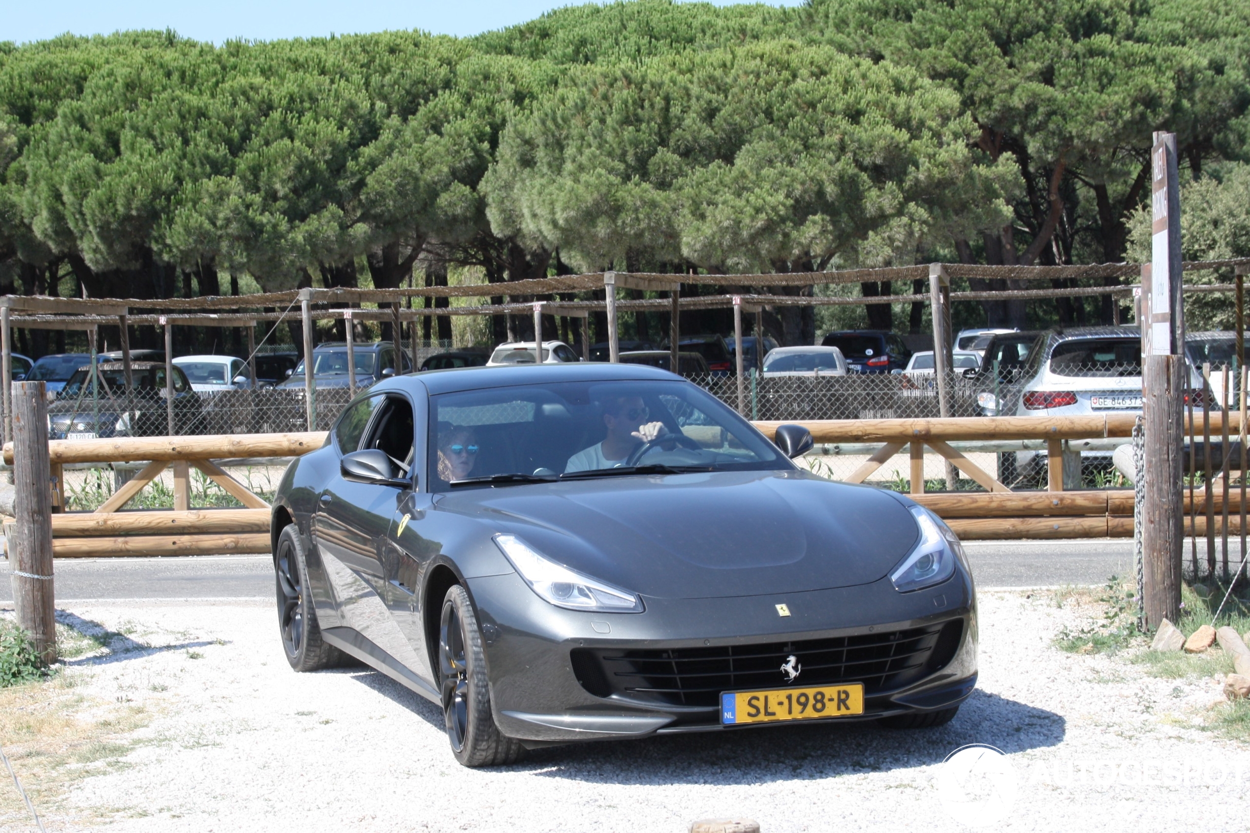 Ferrari GTC4Lusso T