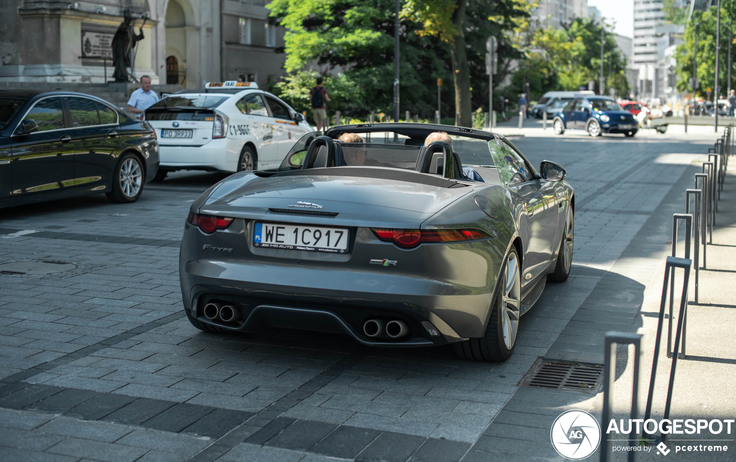 Jaguar F-TYPE R AWD Convertible