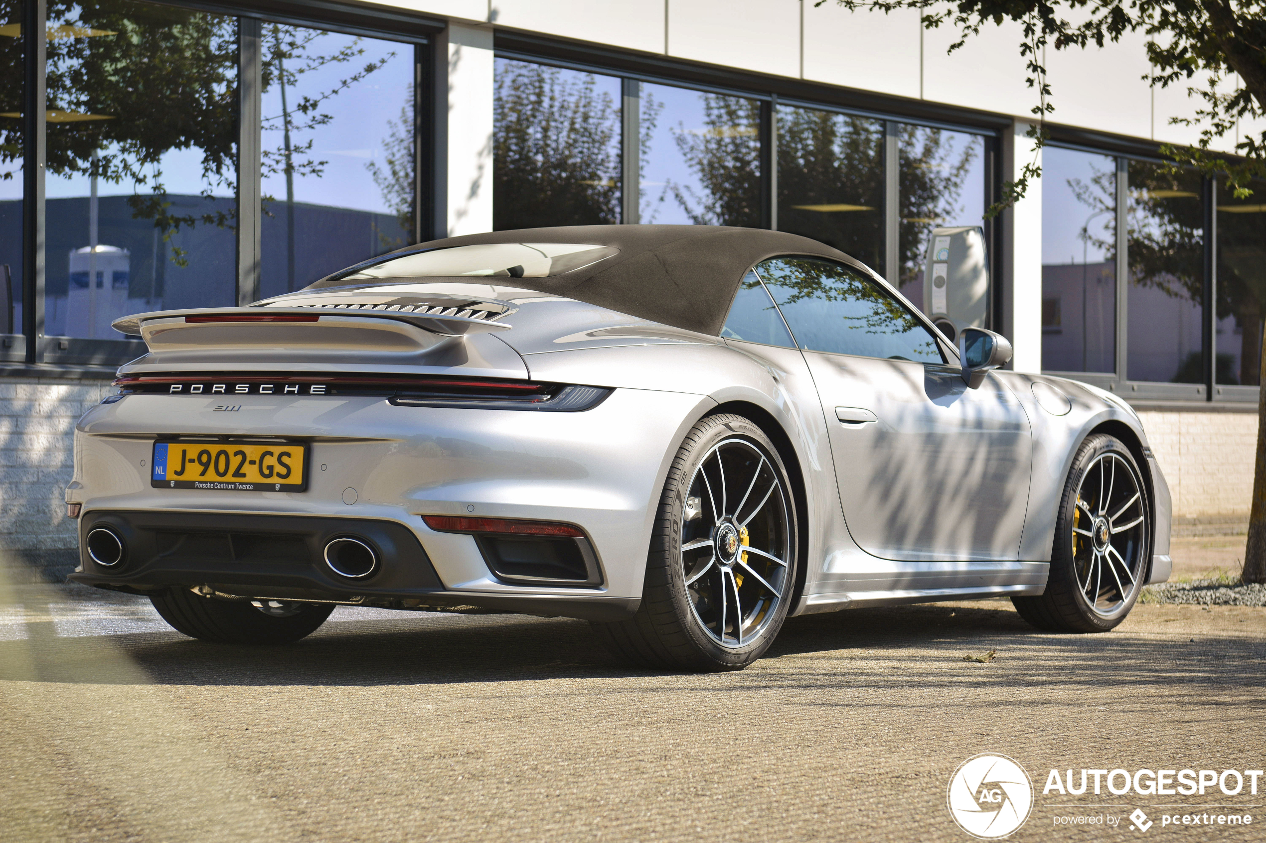 Porsche 992 Turbo S Cabriolet