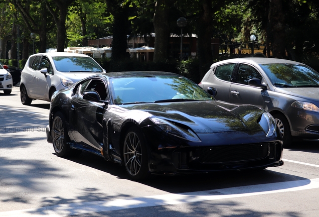 Ferrari 812 Competizione Mule