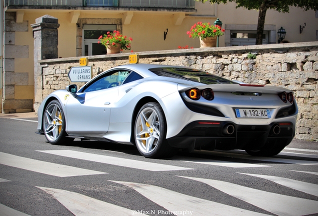 Ferrari F8 Tributo