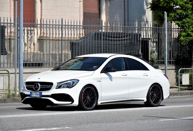 Mercedes-AMG CLA 45 C117 2017