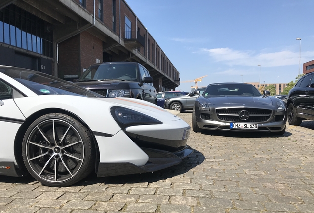 Mercedes-Benz SLS AMG Roadster