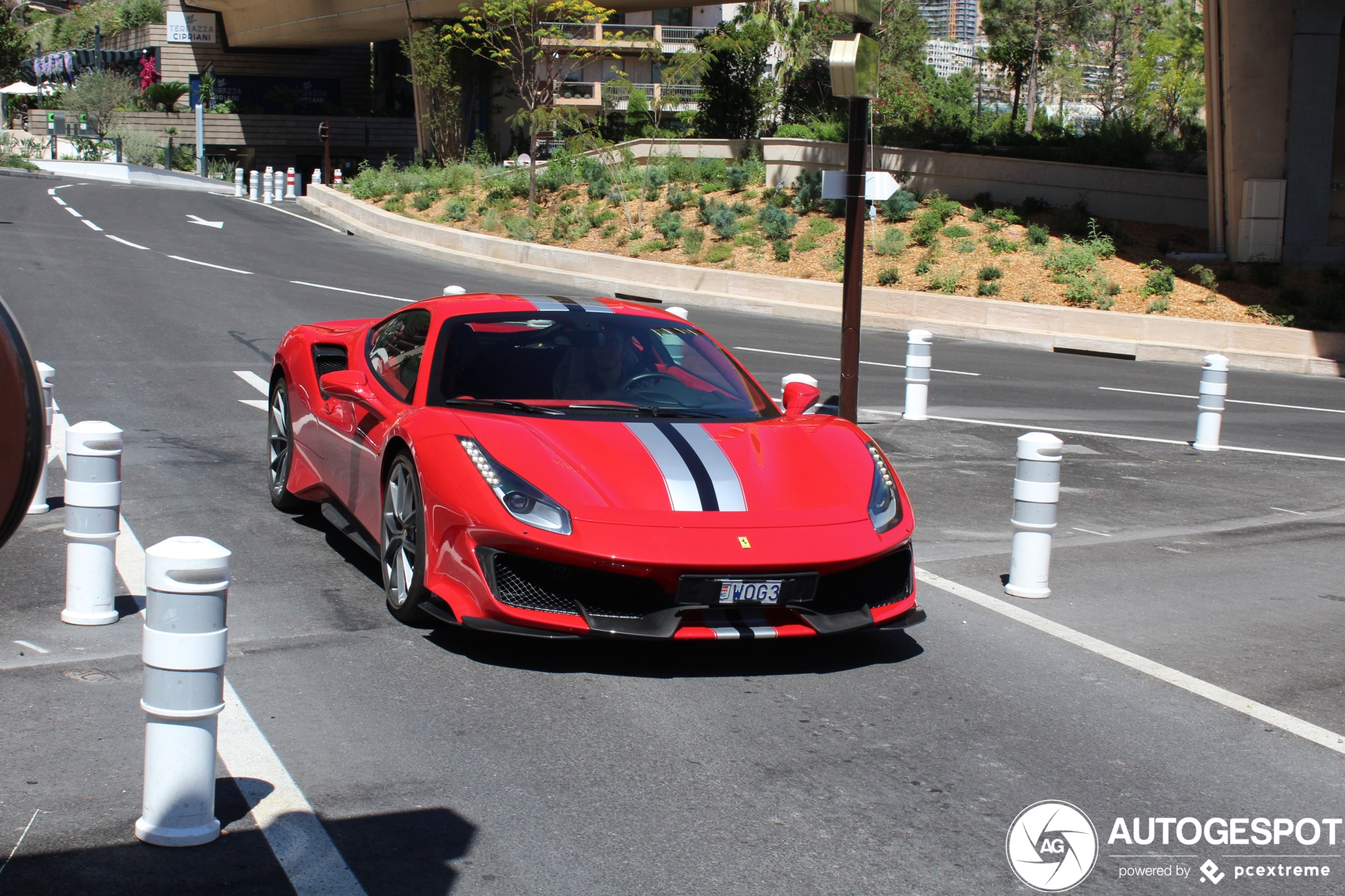 Ferrari 488 Pista