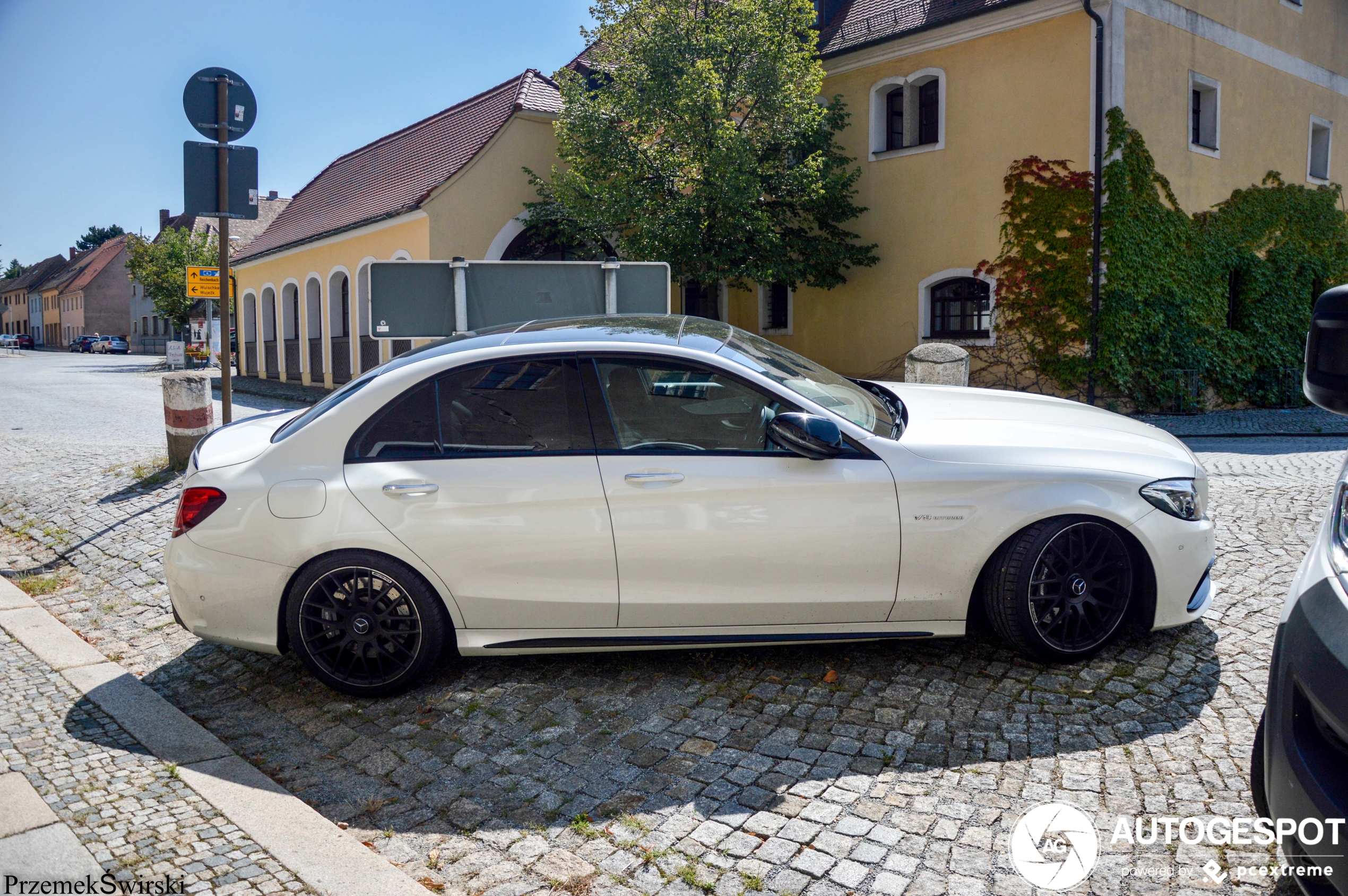 Mercedes-AMG C 63 W205