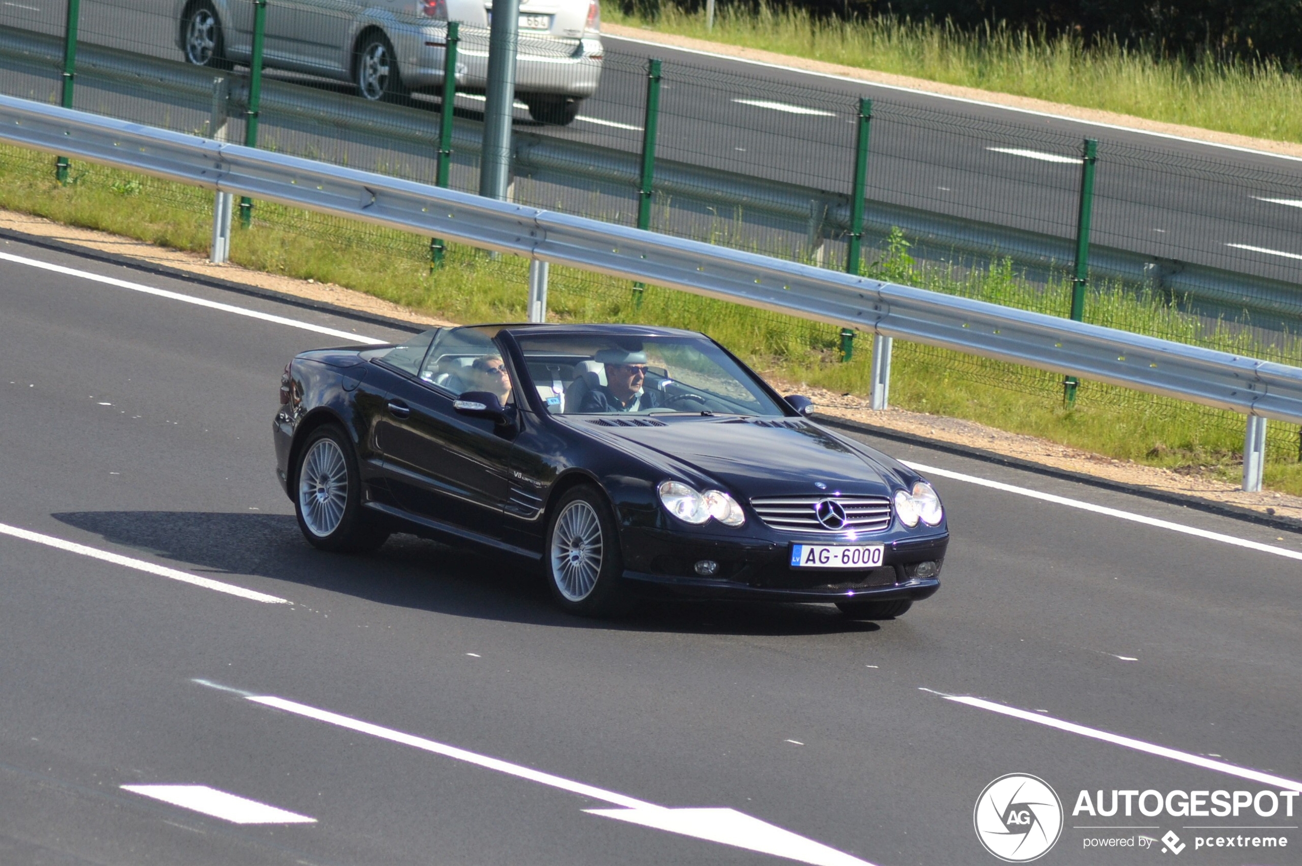 Mercedes-Benz SL 55 AMG R230