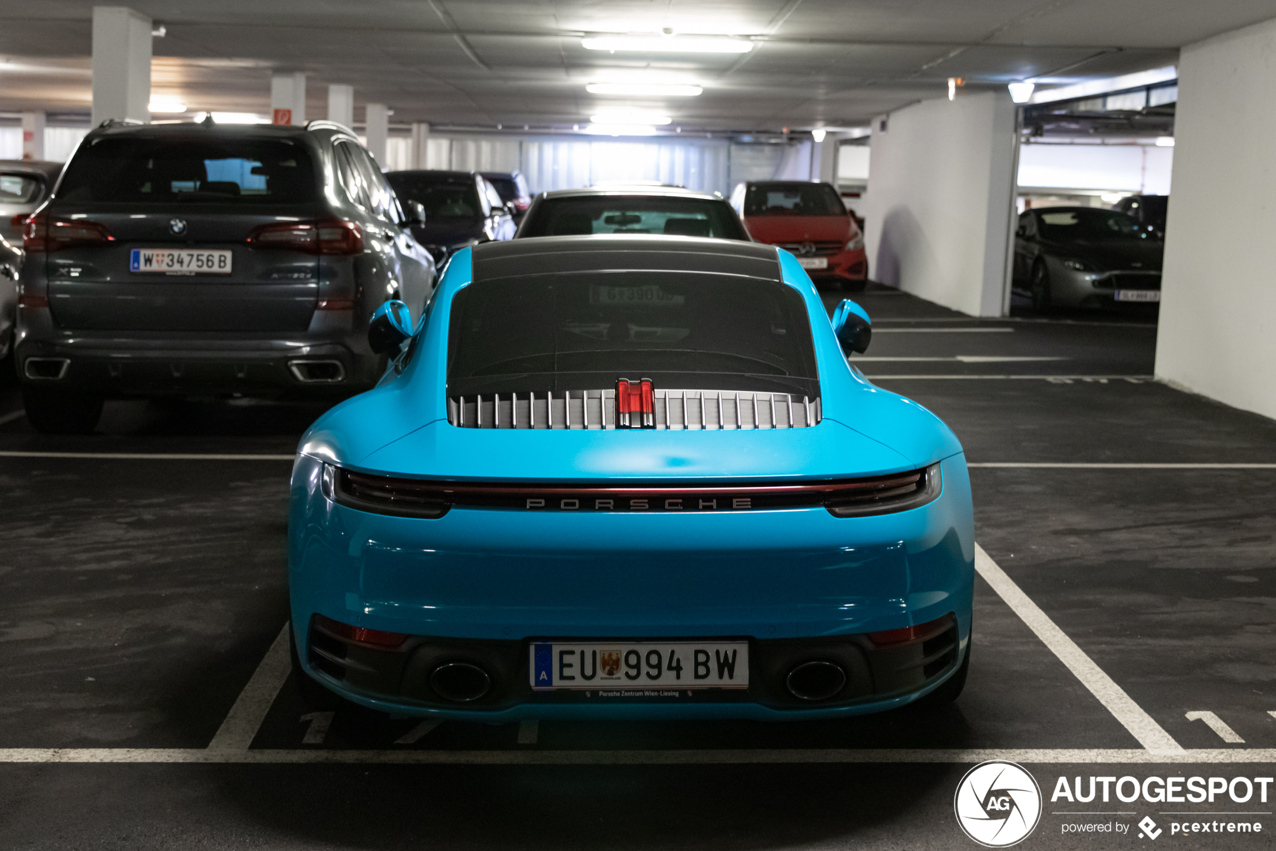 Porsche 992 Carrera 4S