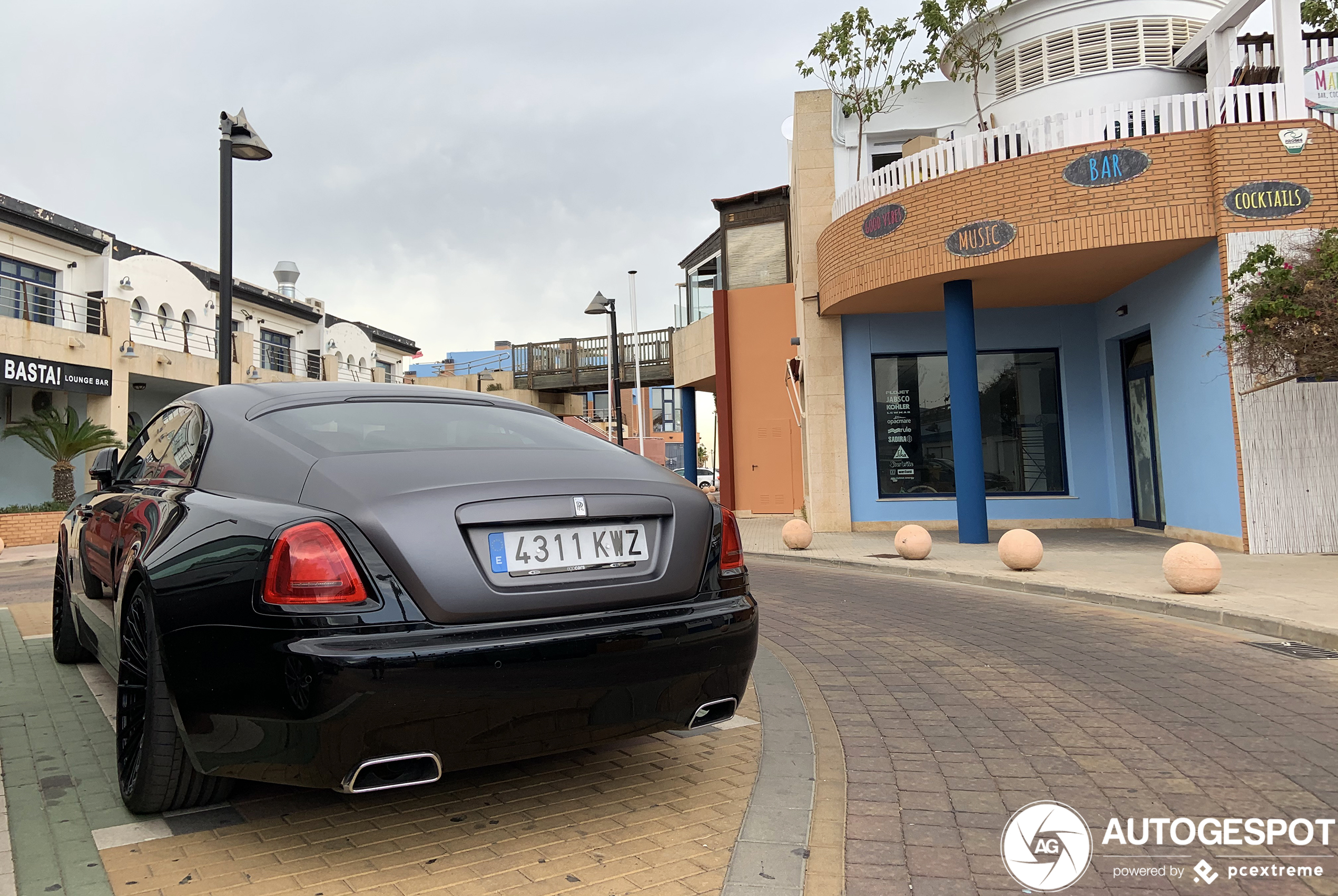 Rolls-Royce Wraith Black Badge