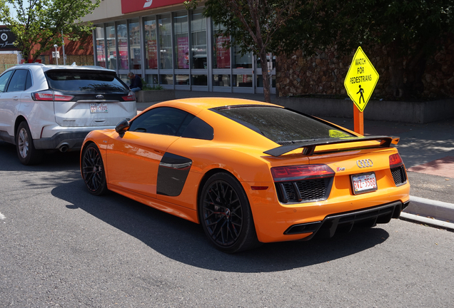 Audi R8 V10 Plus 2015