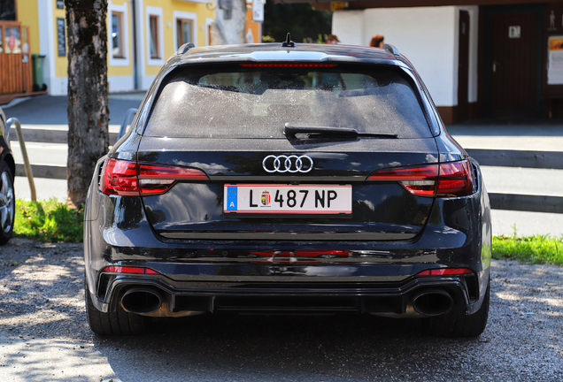 Audi RS4 Avant B9