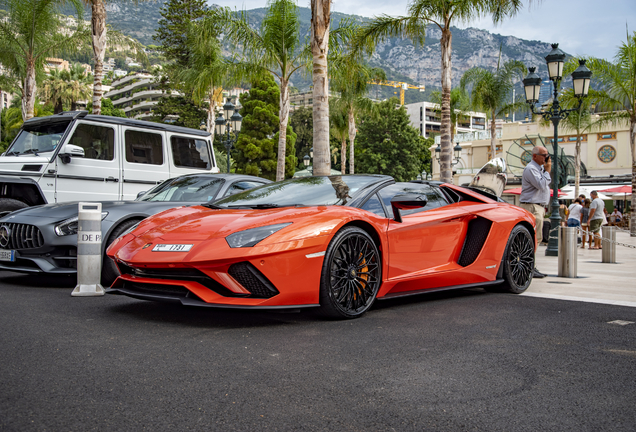 Lamborghini Aventador S LP740-4 Roadster