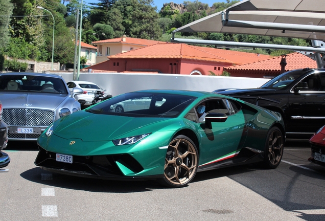 Lamborghini Huracán LP640-4 Performante