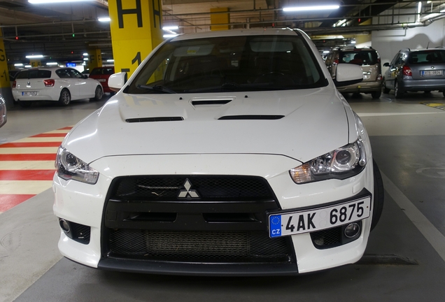 Mitsubishi Lancer Evolution X