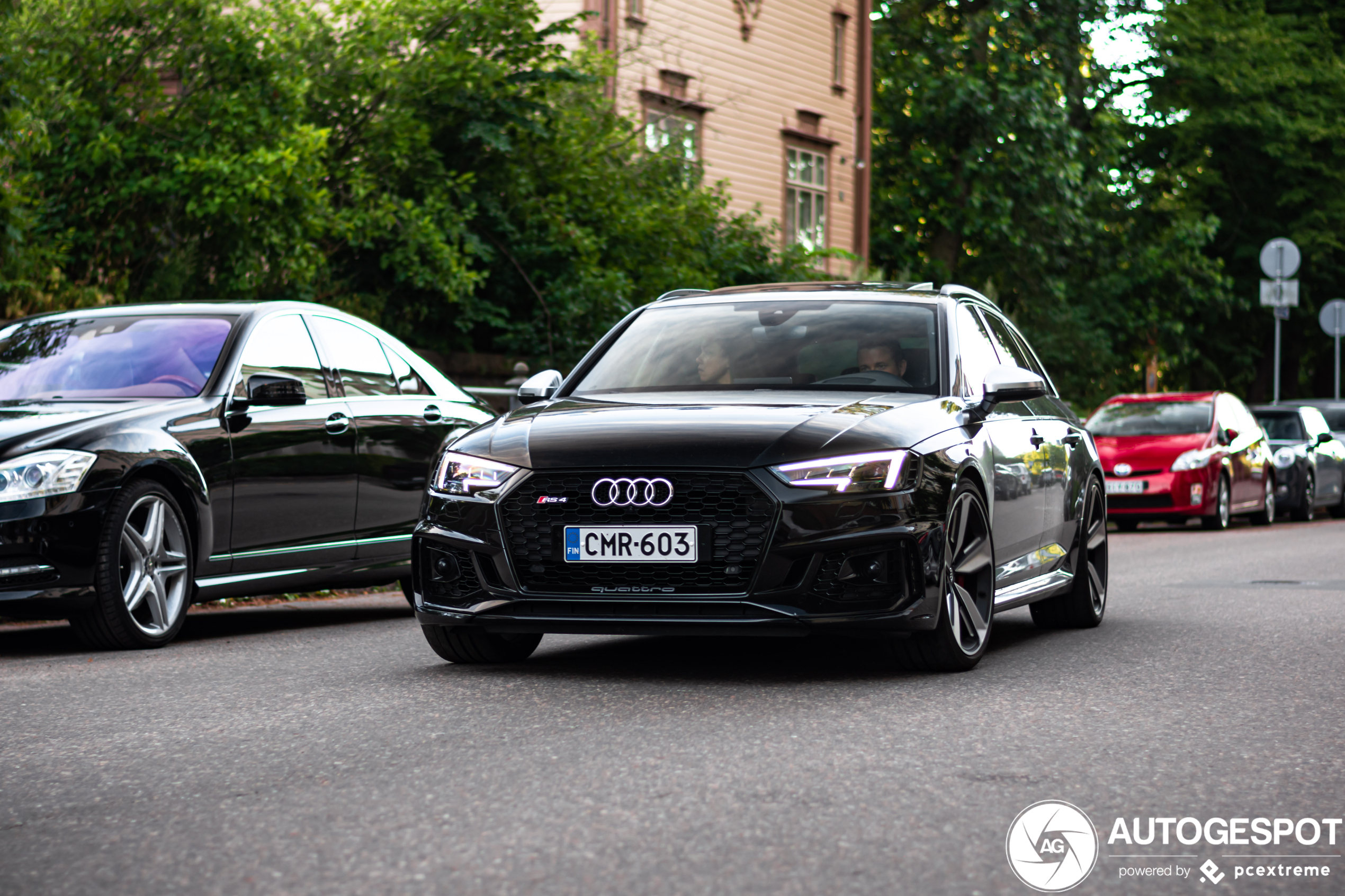 Audi RS4 Avant B9