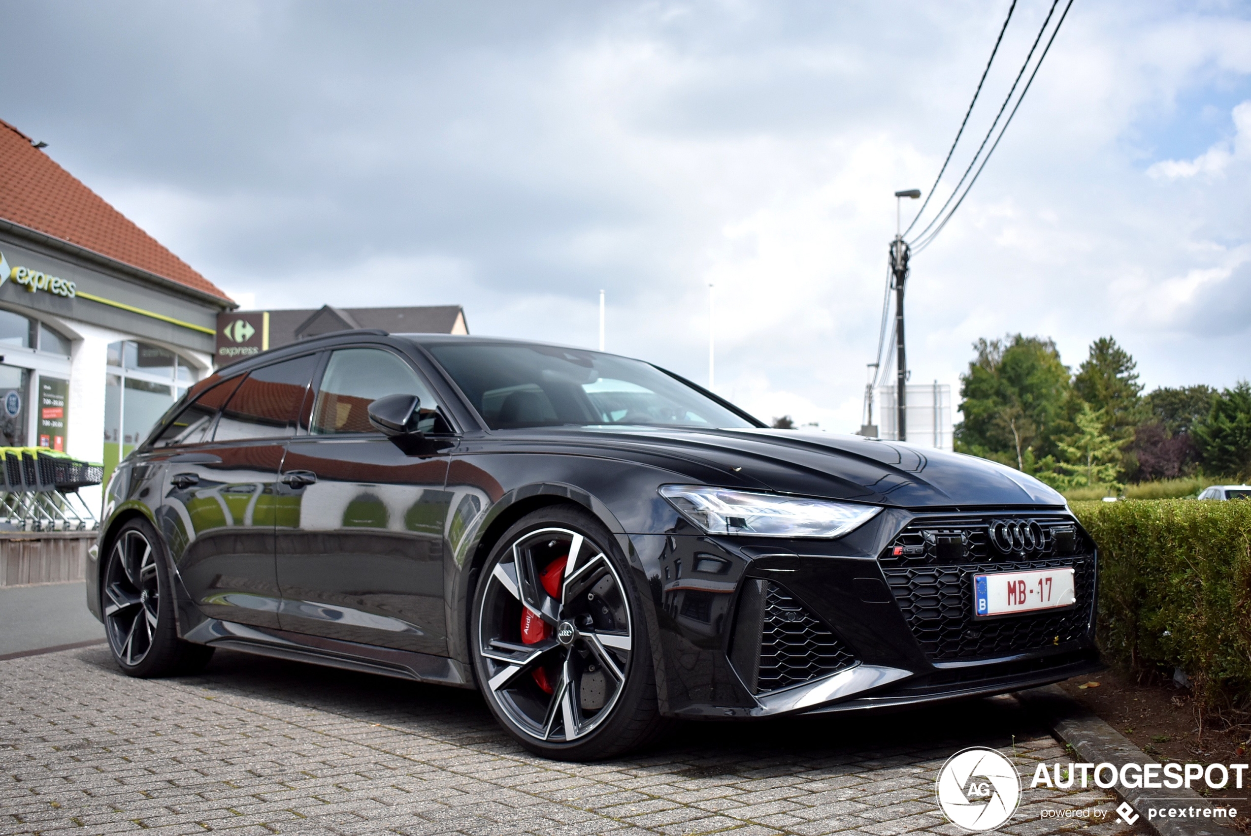 Audi RS6 Avant C8