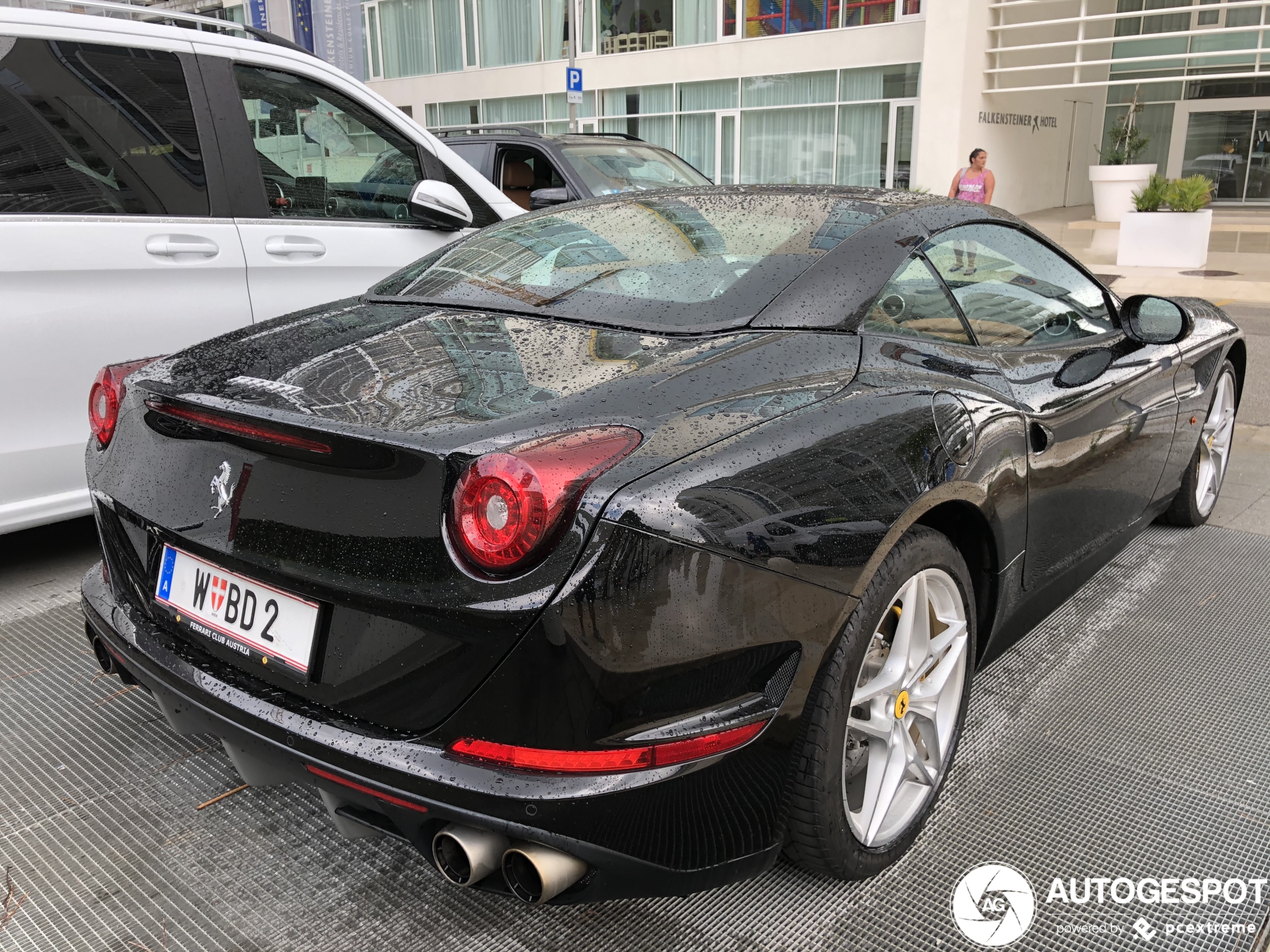 Ferrari California T