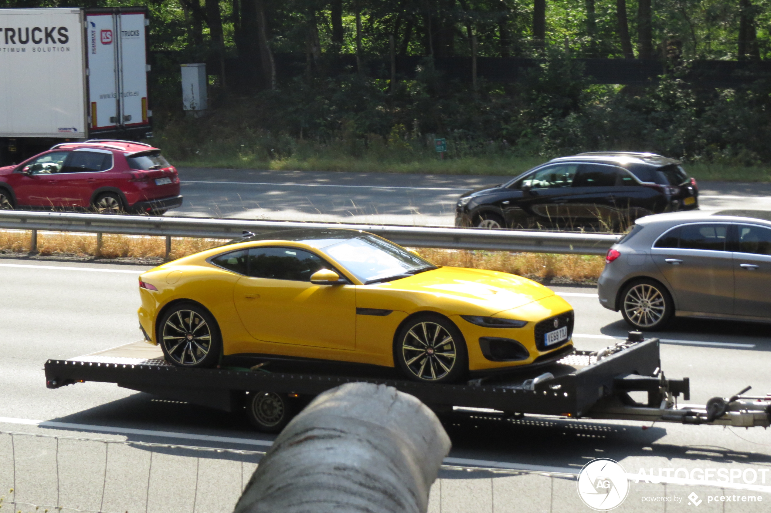 Jaguar F-TYPE R Coupé 2020