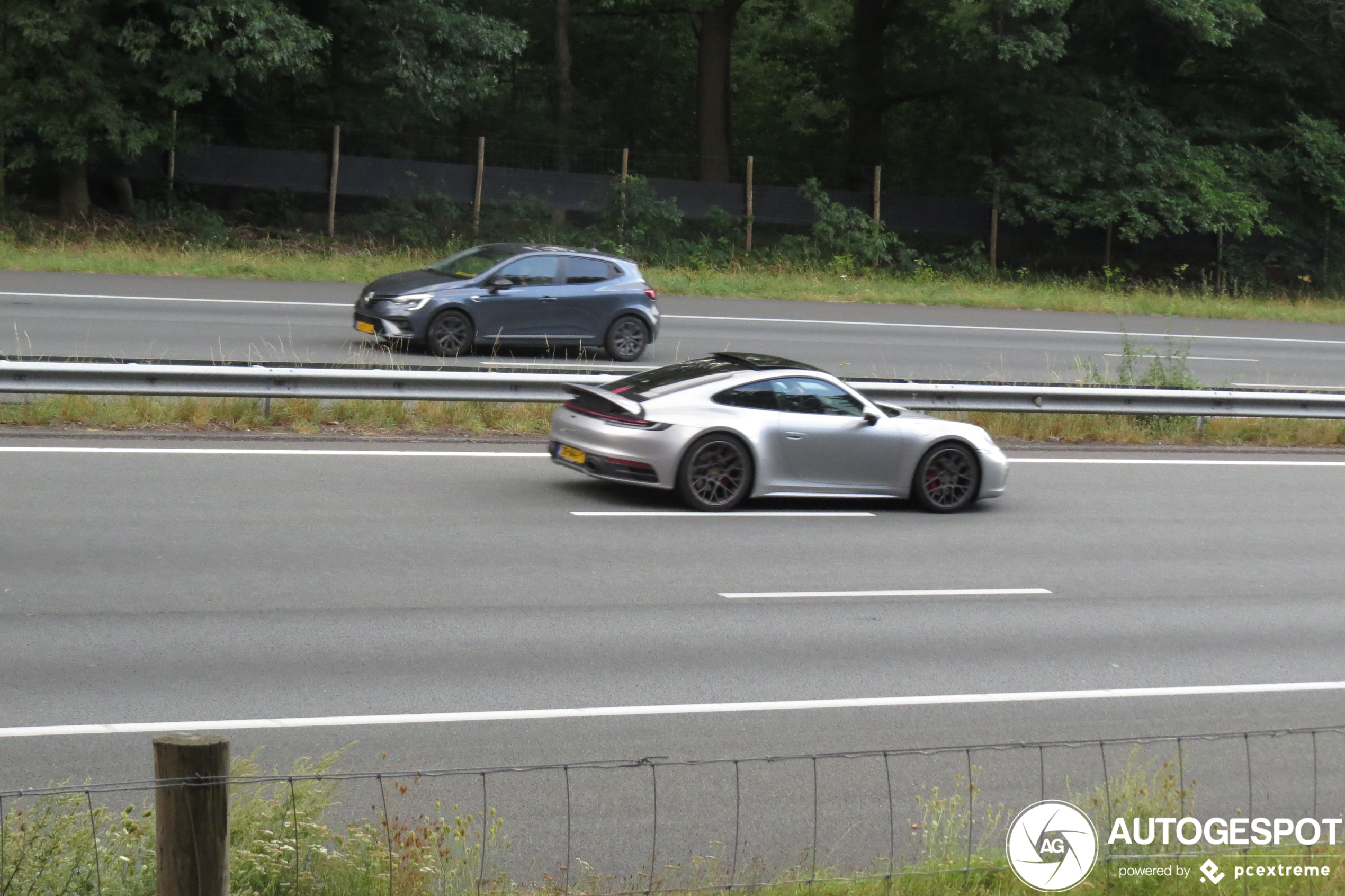 Porsche 992 Carrera S